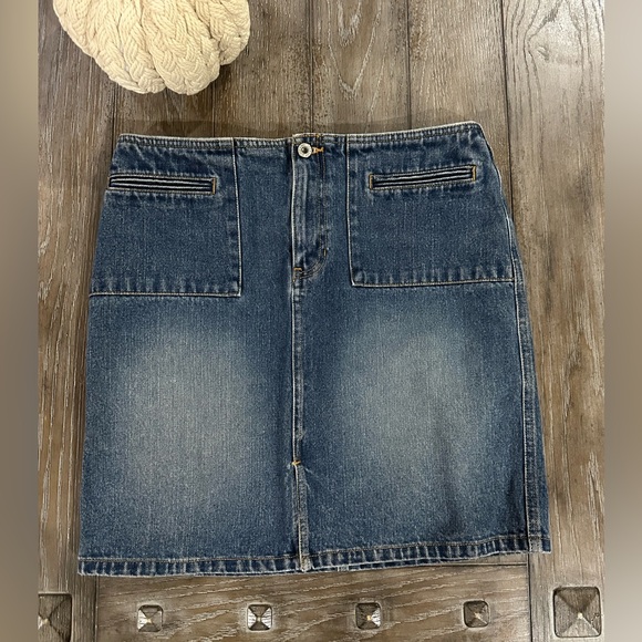 GAP Dresses & Skirts - GAP Dark Blue Denim Skirt